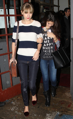 Taylor Swift, Selena Gomez Taylor Swift, Selena Gomez